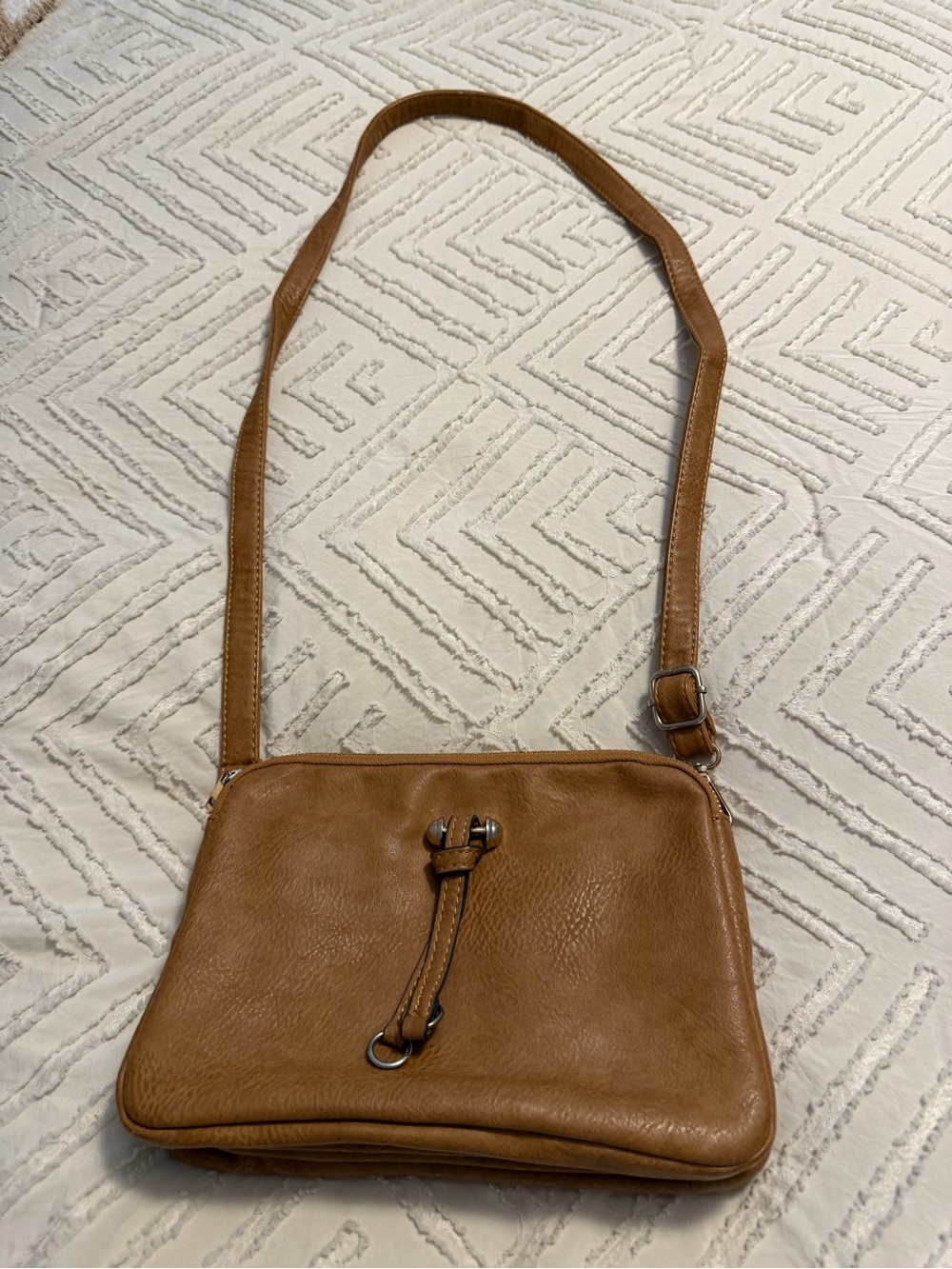 Classic Tan Leather Crossbody Bag